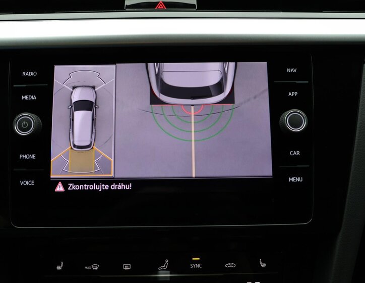 Volkswagen Arteon Kombi 2,0 l 206 kw