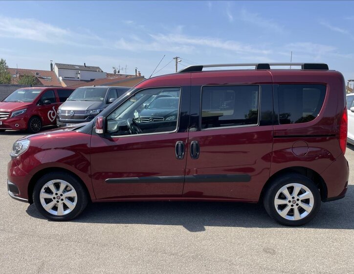 Fiat Dobló MPV 1,6 l 88 kw