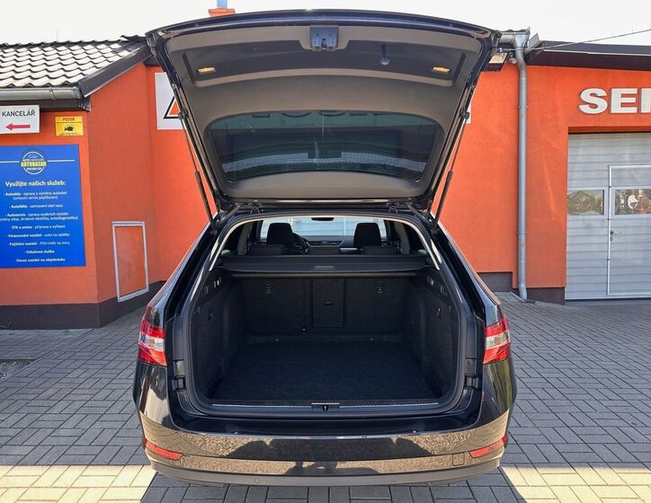 Škoda Superb Kombi 1,6 l 88 kw