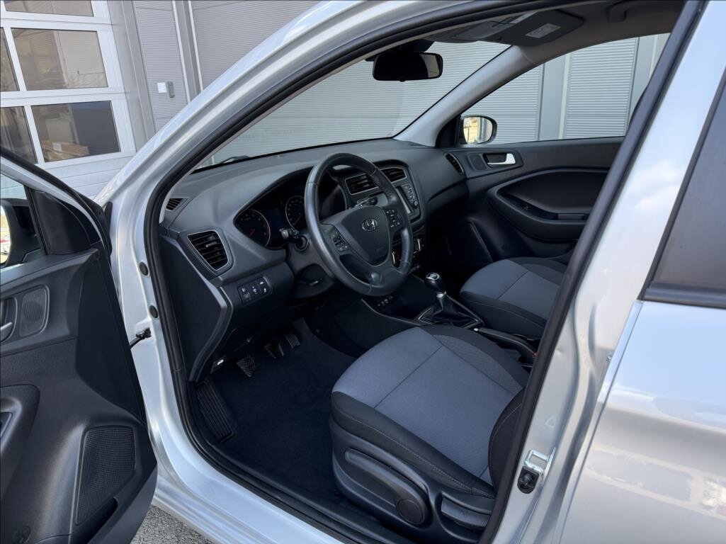 Hyundai i20 Hatchback 1,2 l 55 kw
