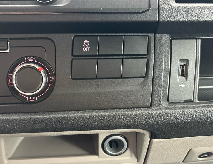 Volkswagen Transporter Ostatní 2,0 l 110 kw