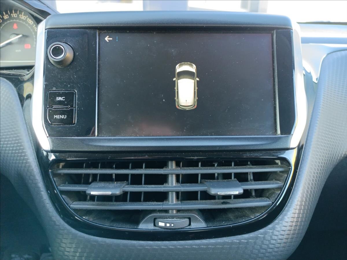 Peugeot 208 Hatchback 1,2 l 60 kw