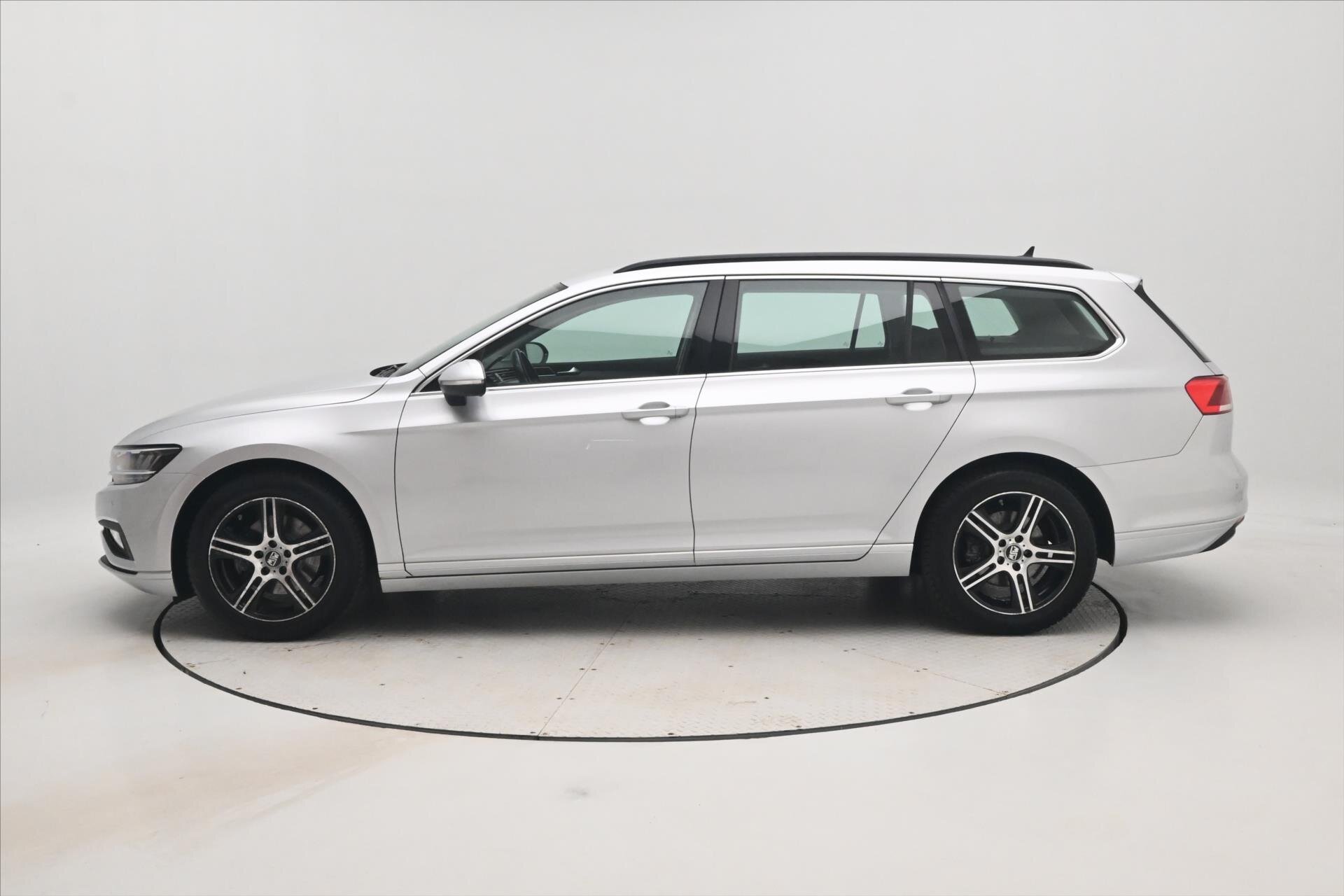 Volkswagen Passat Kombi 2,0 l 110 kw