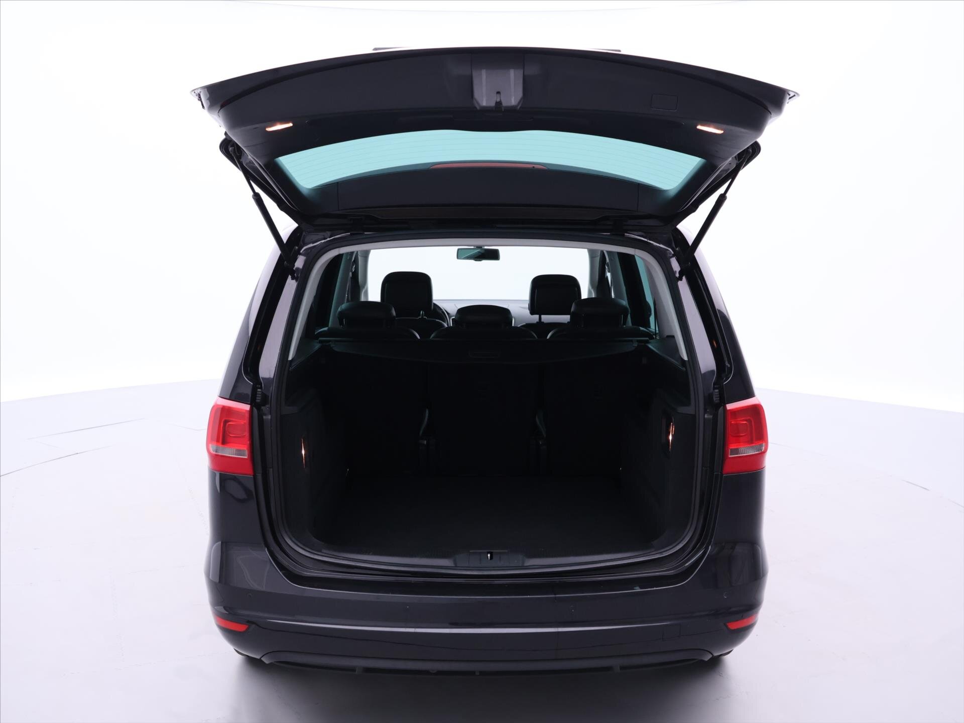 Volkswagen Sharan MPV 2,0 l 130 kw