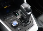 Toyota RAV4 SUV / Terénní 2,5 l 131 kw