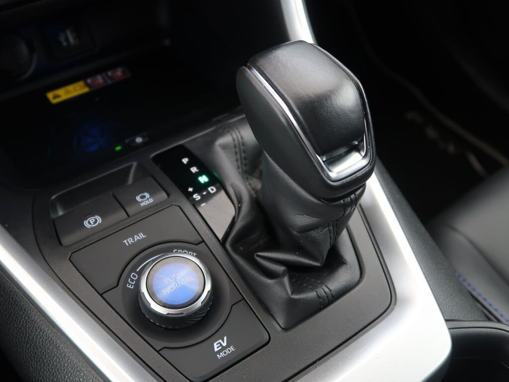 Toyota RAV4 SUV / Terénní 2,5 l 131 kw