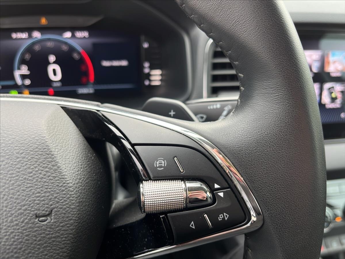 Škoda Karoq SUV 1,5 l 110 kw