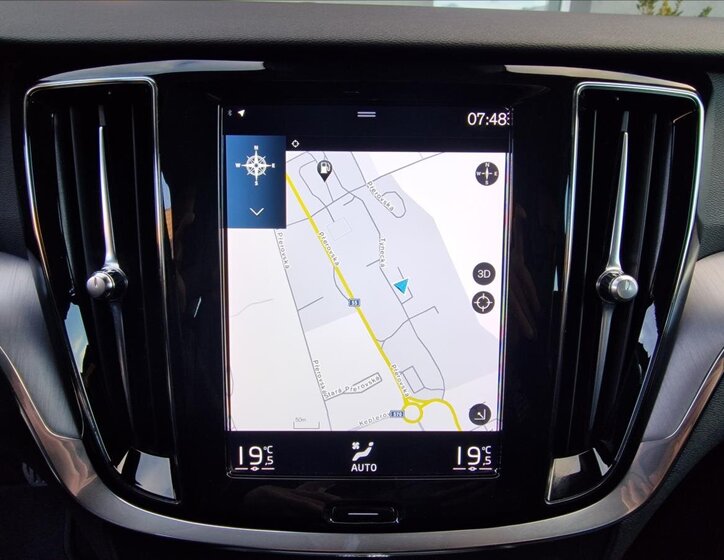 Volvo V60 Kombi 2,0 l 145 kw