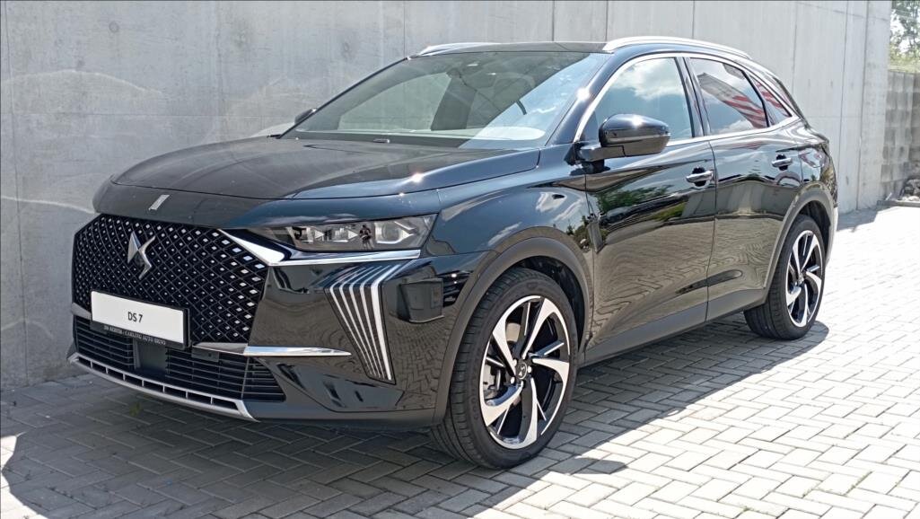 DS Automobiles DS7 SUV 1,6 l 147 kw