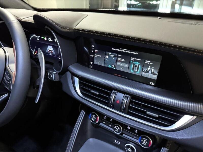 Alfa Romeo Stelvio SUV / Terénní 2,0 l 206 kw