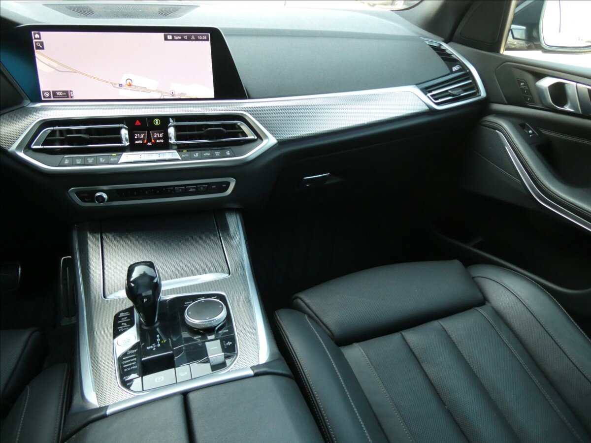 BMW X5 SUV / Terénní 3,0 l 195 kw