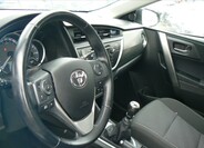 Toyota Auris 10