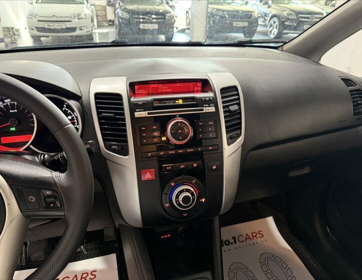 KIA Venga MPV 1,4 l 66 kw