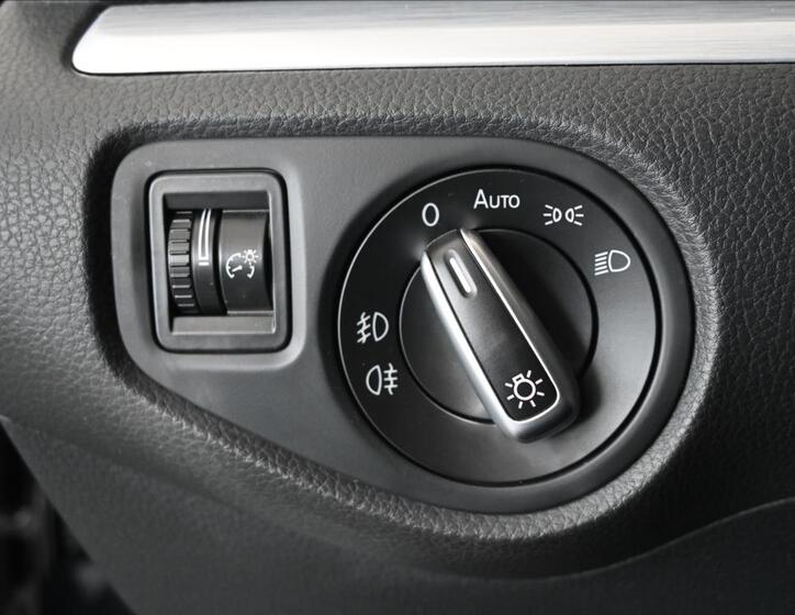 Volkswagen Sharan 28