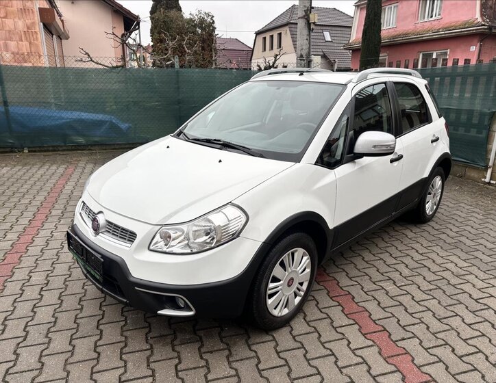 Fiat Sedici Hatchback 1,6 l 88 kw