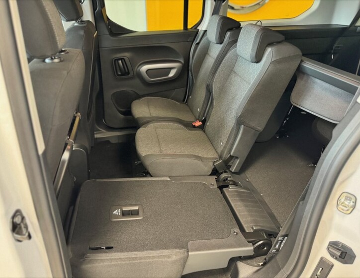 Opel Combo 9