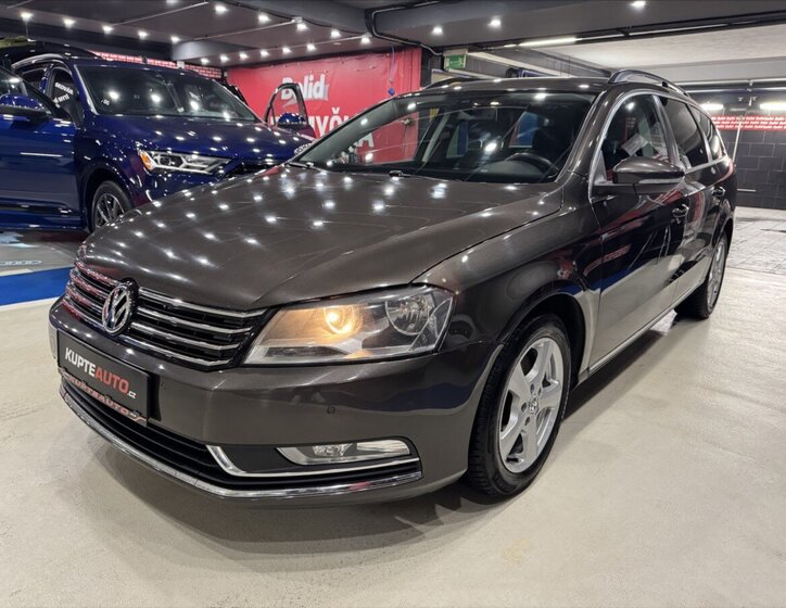 Volkswagen Passat Kombi 2,0 l 103 kw