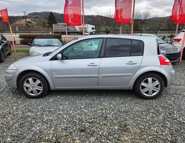 Renault Mégane Hatchback 1,6 l 82 kw