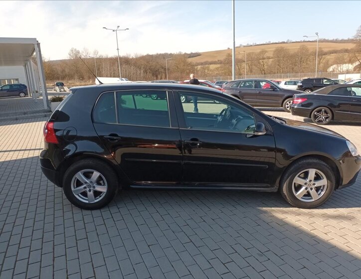 Volkswagen Golf Hatchback 1,4 l 59 kw