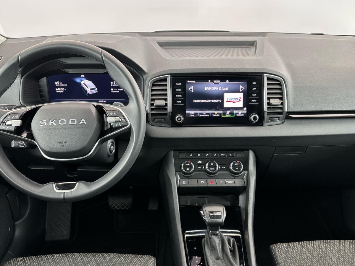 Škoda Karoq SUV / Terénní 1,5 l 110 kw