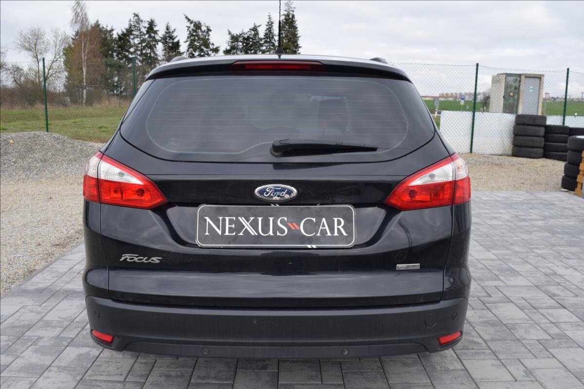 Ford Focus Kombi 998,0 92 kw