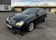 Mercedes-Benz Třídy C Kupé 2,0 l 120 kw