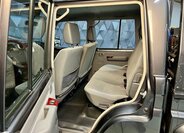 Toyota Land Cruiser 12