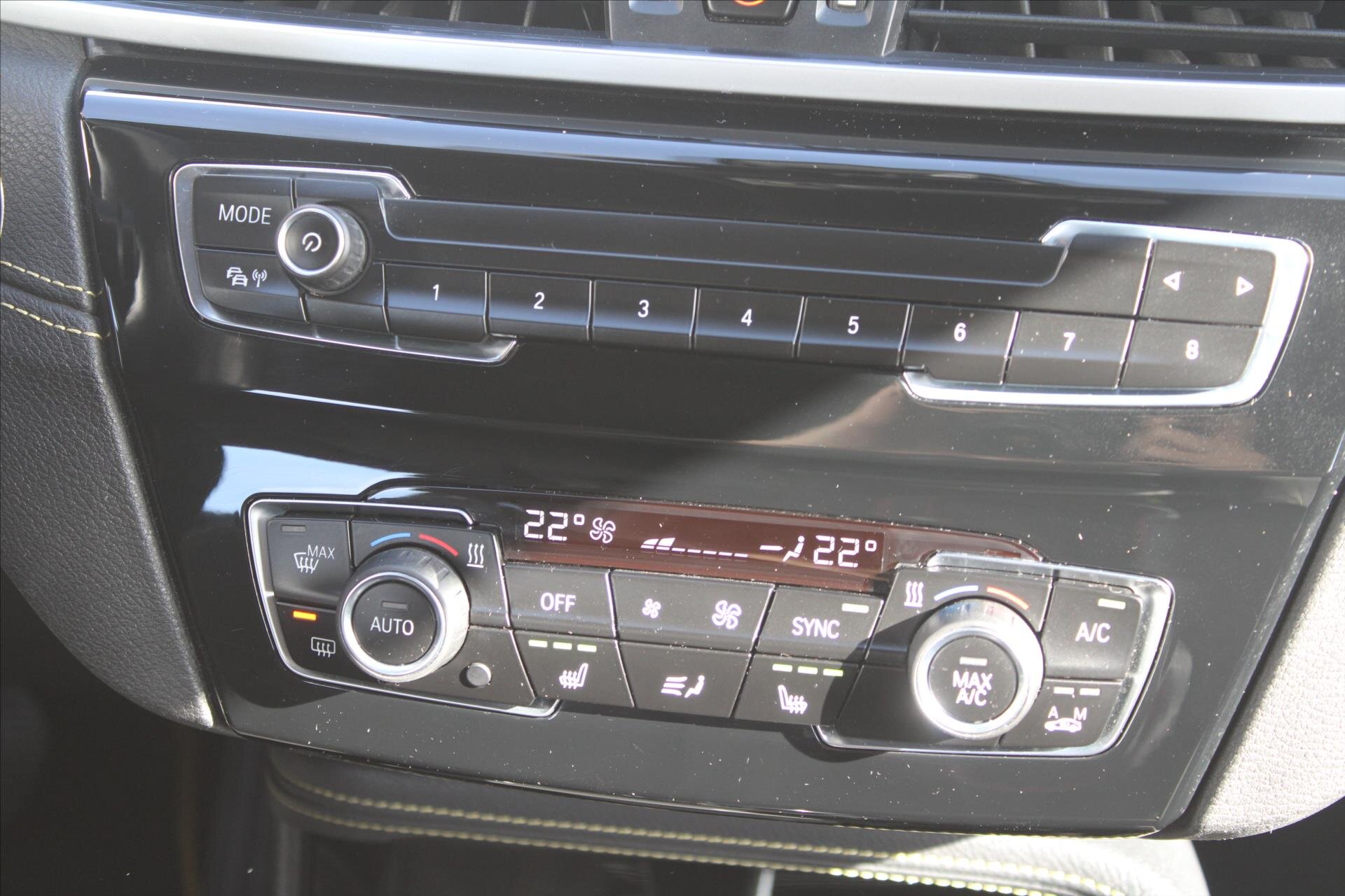 BMW X2 SUV / Terénní 2,0 l 140 kw