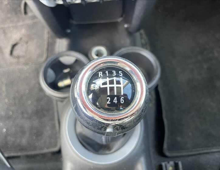 Mini Cooper Hatchback 1,6 l 88 kw