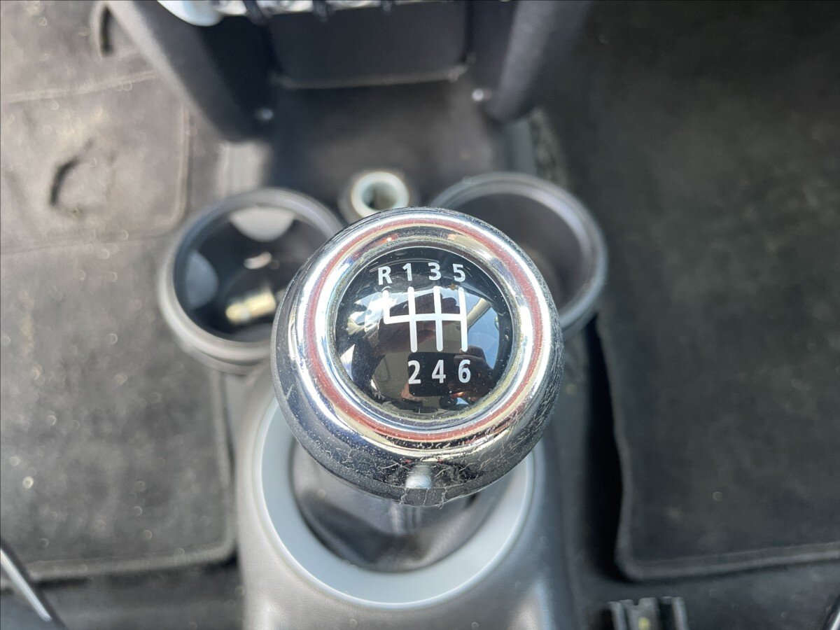 Mini Cooper Hatchback 1,6 l 88 kw