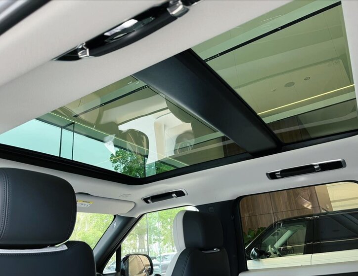 Land Rover Range Rover Sport SUV / Terénní 3,0 l 221 kw