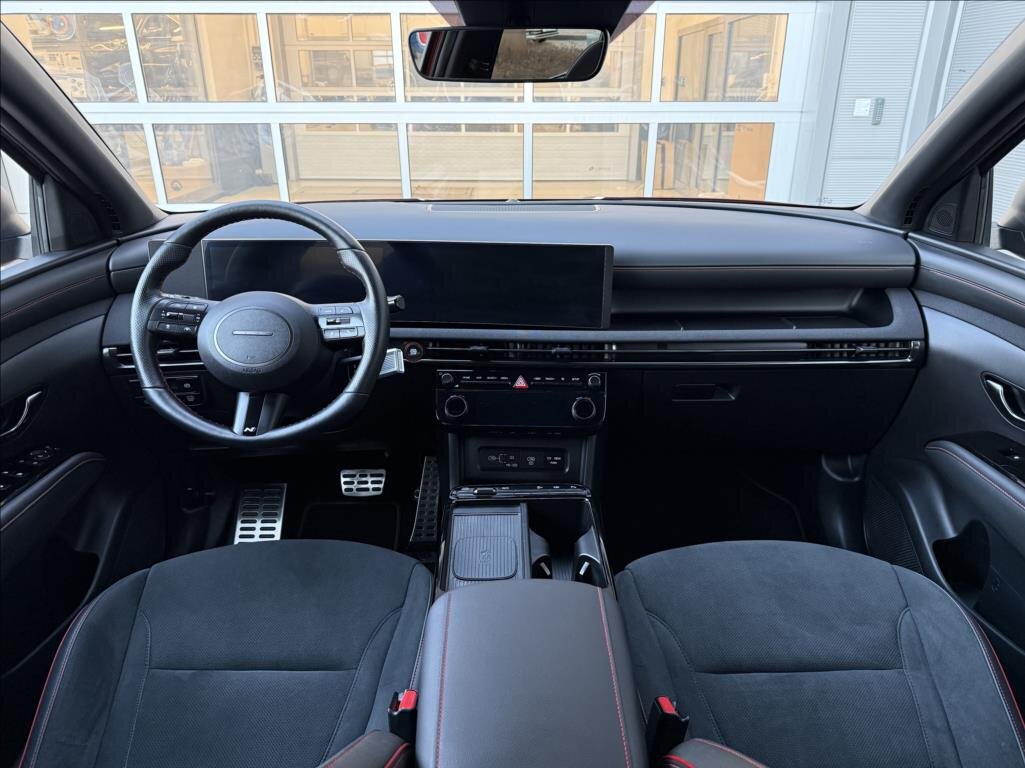 Hyundai Tucson SUV 1,6 l 158 kw