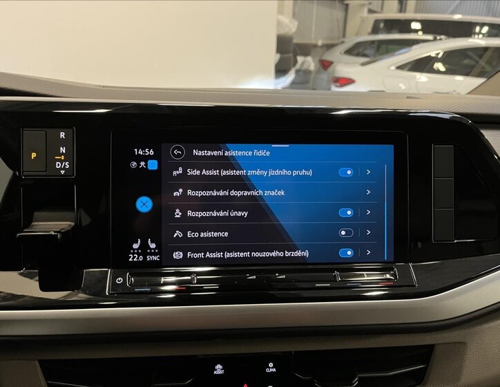 Volkswagen Multivan 8