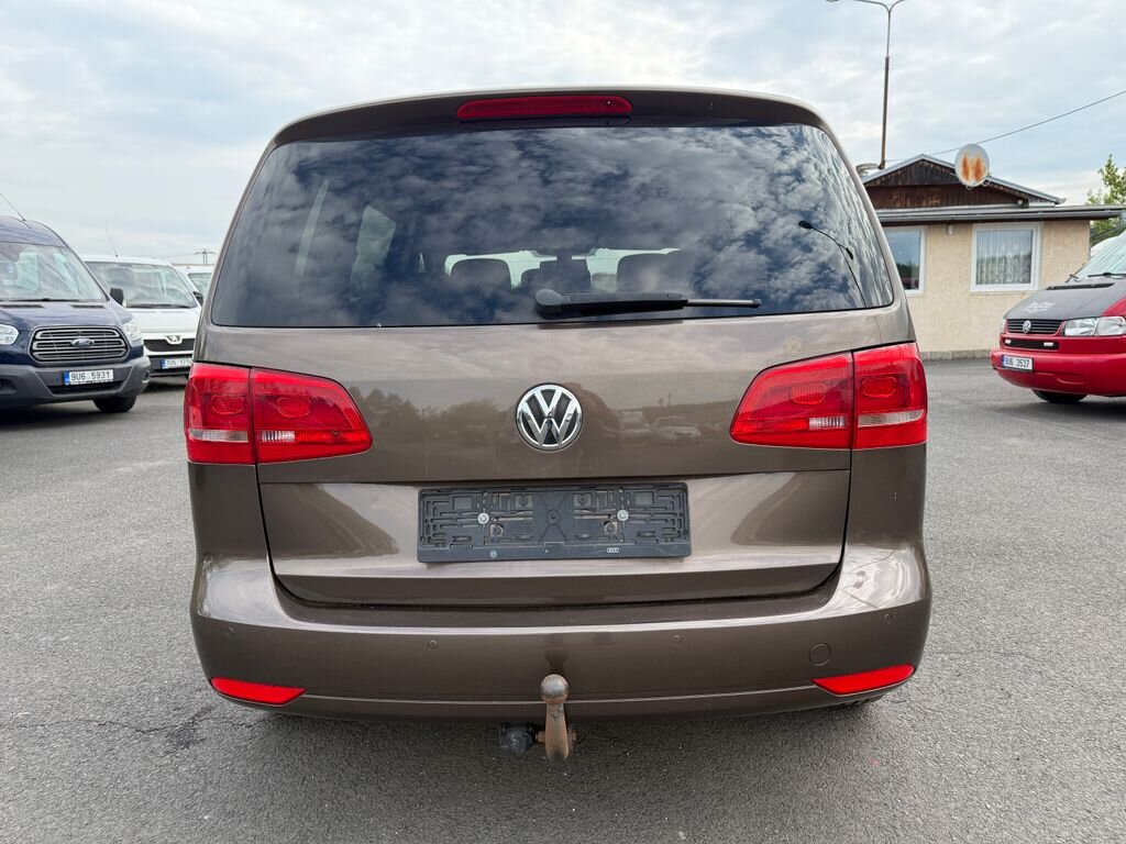 Volkswagen Touran Kombi 1,6 l 77 kw