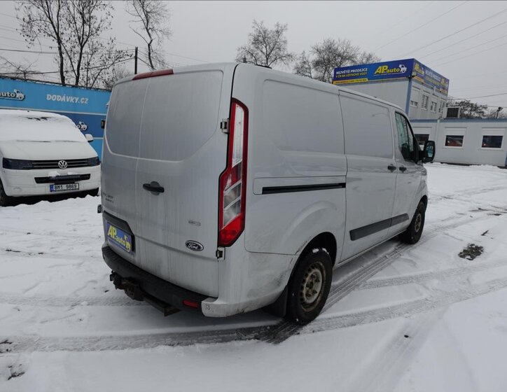 Ford Transit Custom Ostatní 2,0 l 77 kw