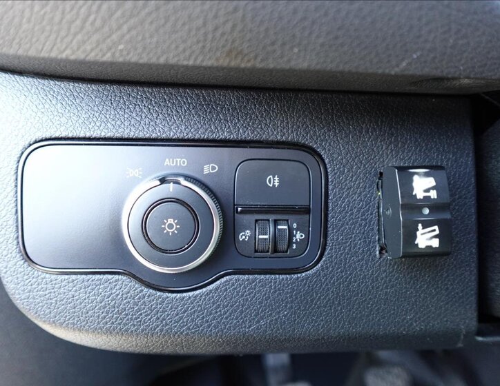 Mercedes-Benz Sprinter Sklápěč 2,1 l 105 kw