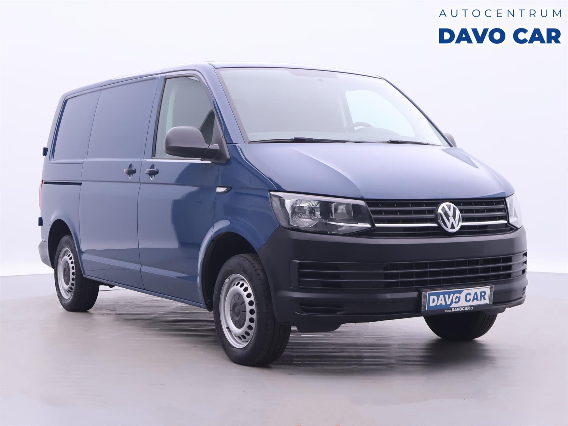 Volkswagen Transporter Skříň 2,0 l 75 kw