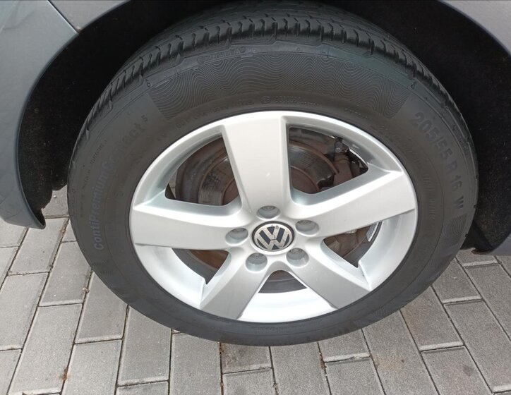 Volkswagen Golf Hatchback 1,2 l 63 kw