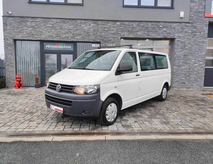 Volkswagen Transporter 1