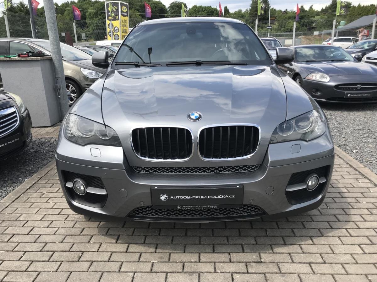 BMW X6 Kombi 3,0 l 180 kw
