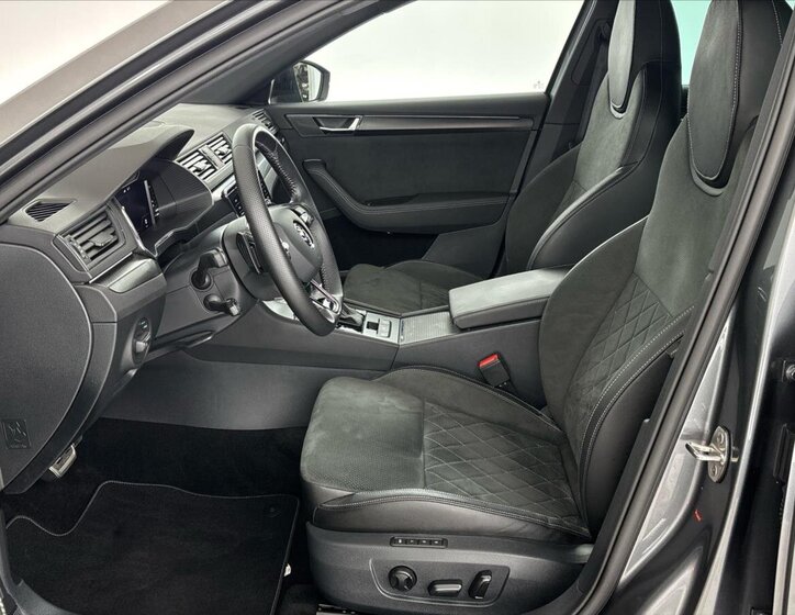 Škoda Superb Kombi 2,0 l 140 kw