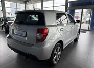 Toyota Urban Cruiser Hatchback 1,3 l 74 kw