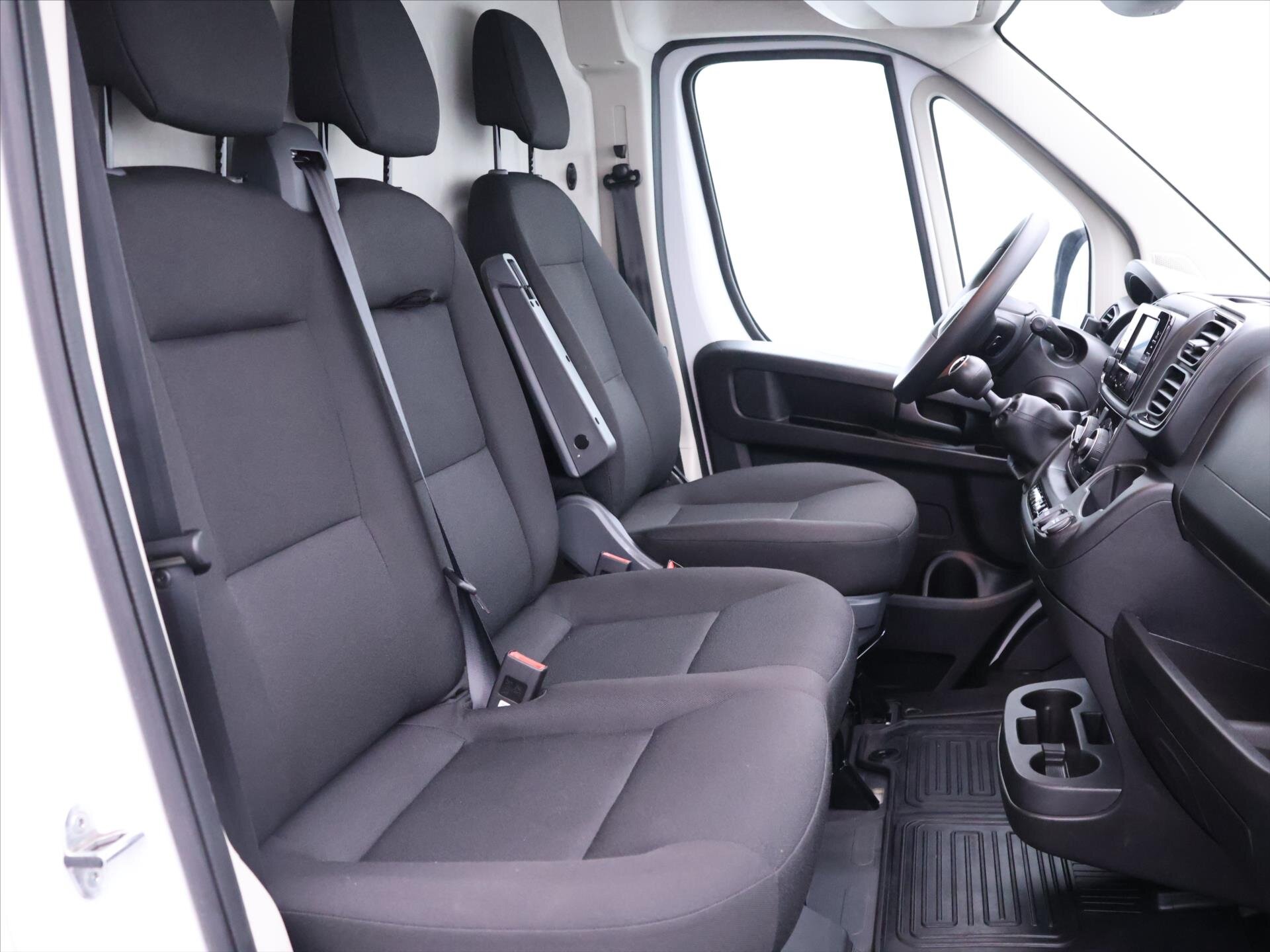 Toyota Proace Max Skříň 2,2 l 88 kw