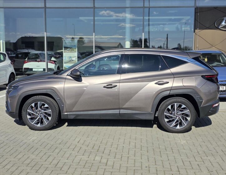 Hyundai Tucson SUV / Terénní 1,6 l 110 kw