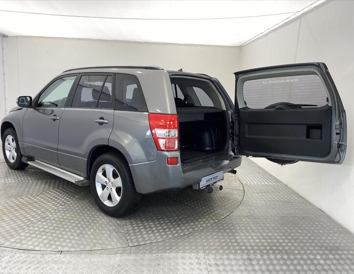 Suzuki Grand Vitara 21