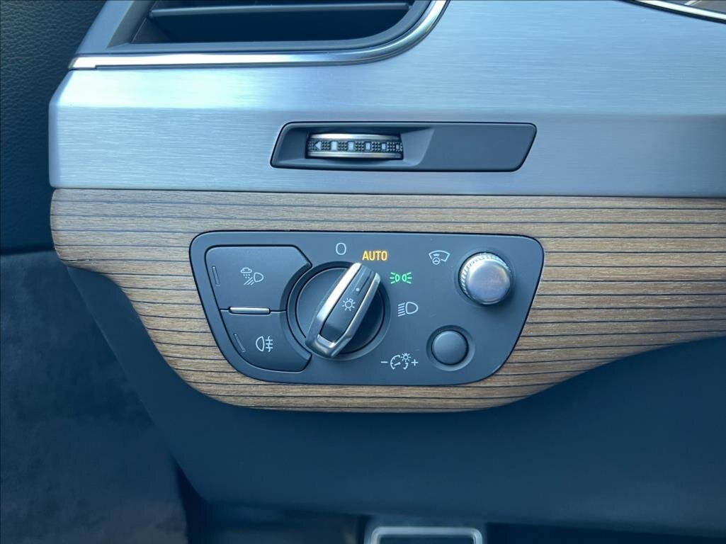 Audi SQ7 SUV / Terénní 4,0 l 320 kw