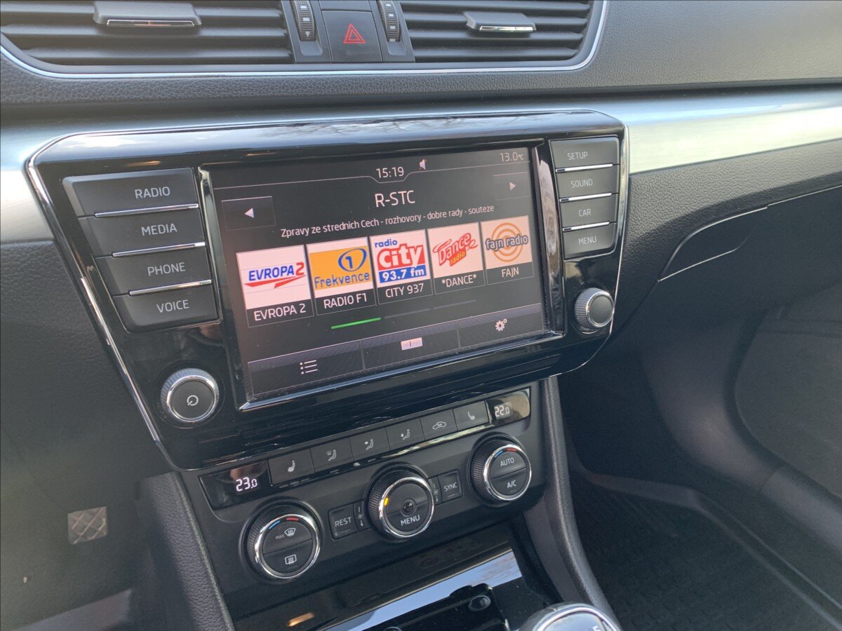 Škoda Superb Kombi 2,0 l 110 kw