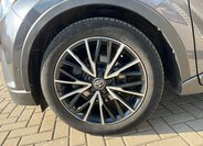 Toyota C-HR SUV / Terénní 1,8 l 72 kw