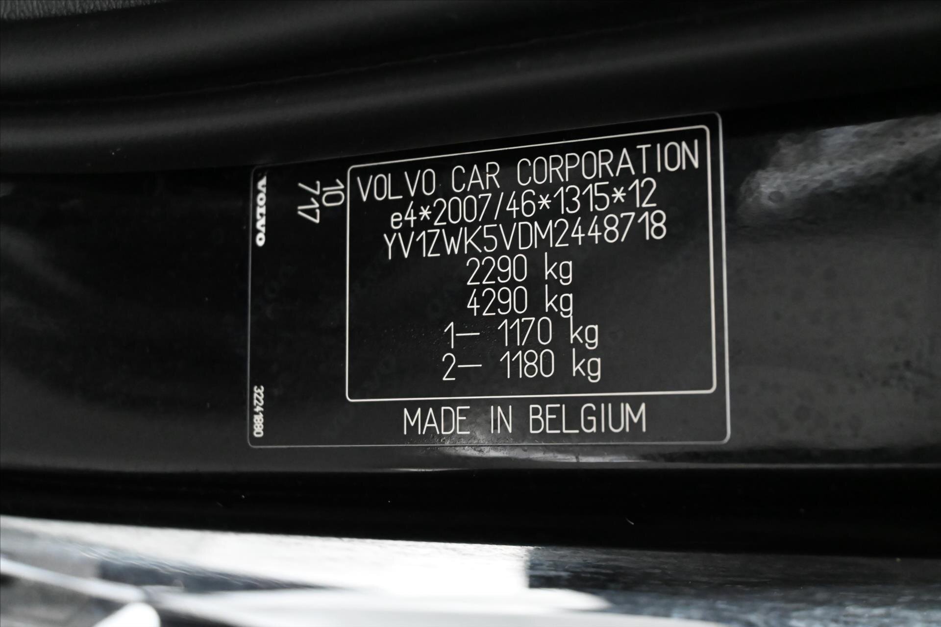 Volvo V60 Kombi 2,0 l 145 kw