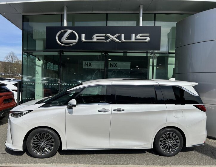Lexus LM 350h VAN / Minibus 2,5 l 183 kw